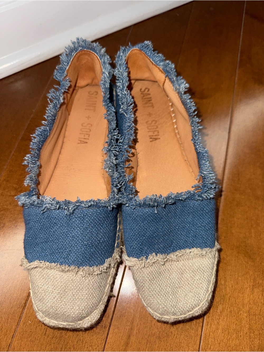 Saint + Sofia size 8 denim espadrilles